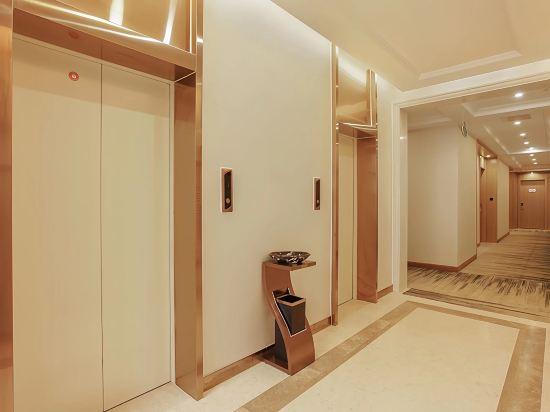 Vienna 3 Best Hotel (Chongqing Wansheng Hongen Fortune Plaza) 27/38
