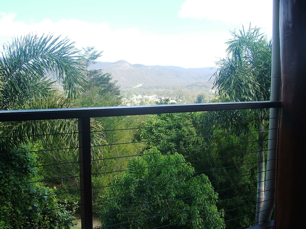 The Summit B&B 12/45