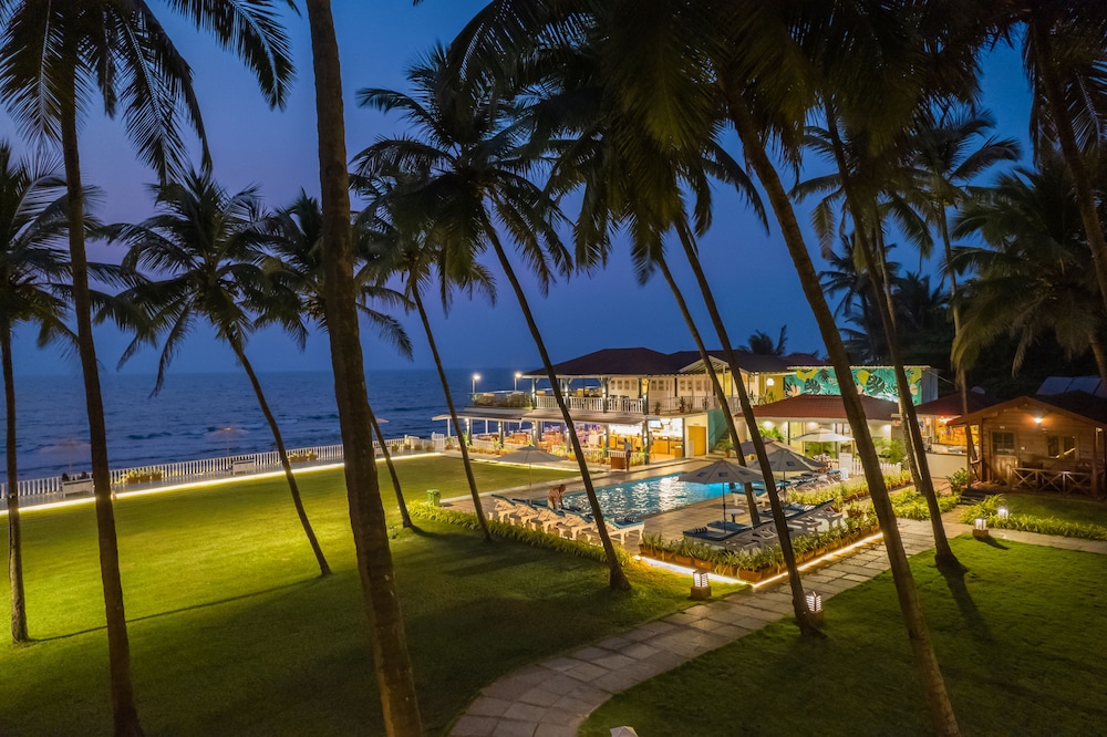 LA CABANA BEACH and SPA 58/65