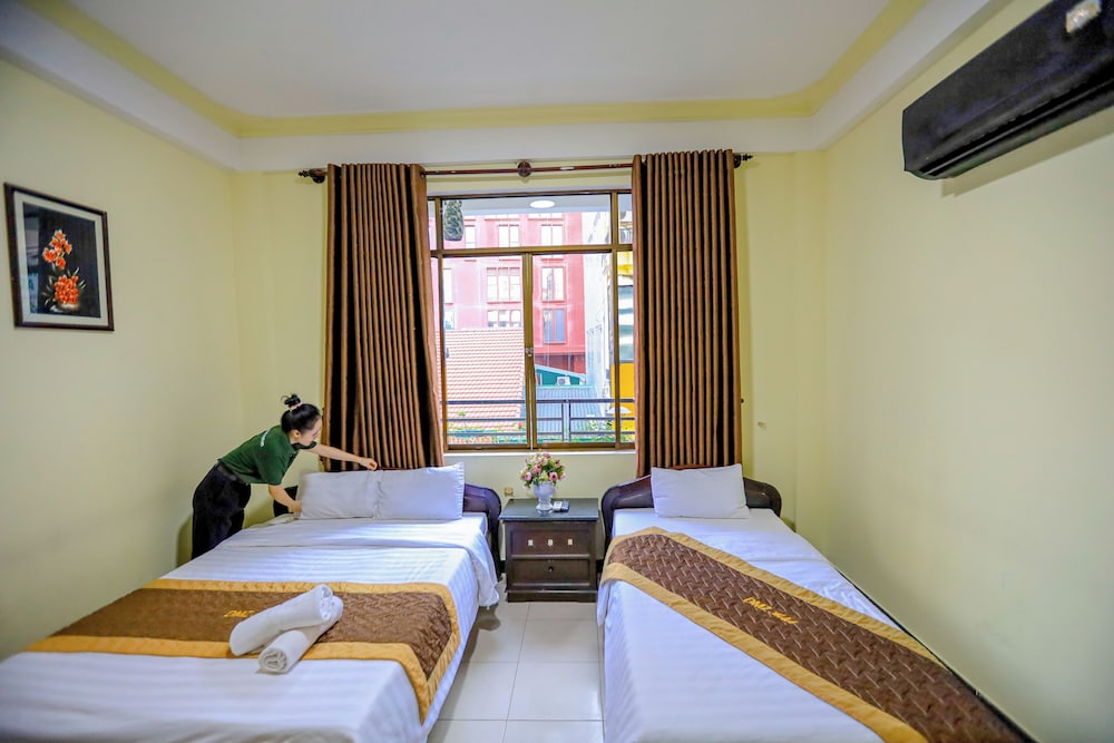 SUPERIOR, DOUBLE BED