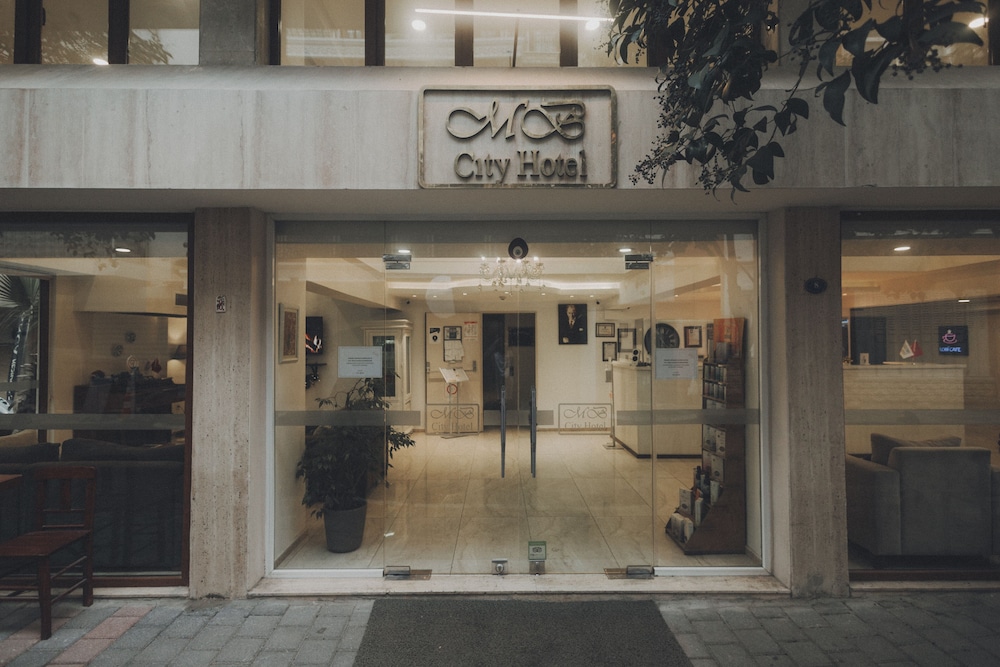 MB CITY HOTEL 2/43