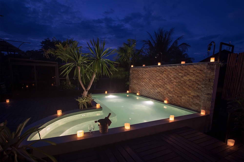 De Sarann Villa 44/50