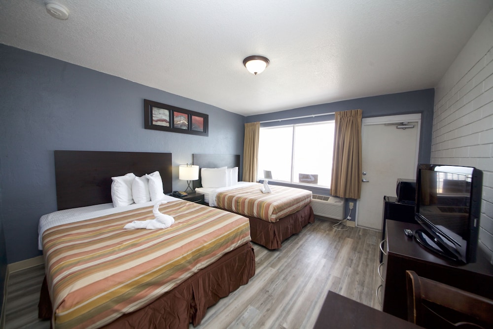 Beach House Inn 15/50