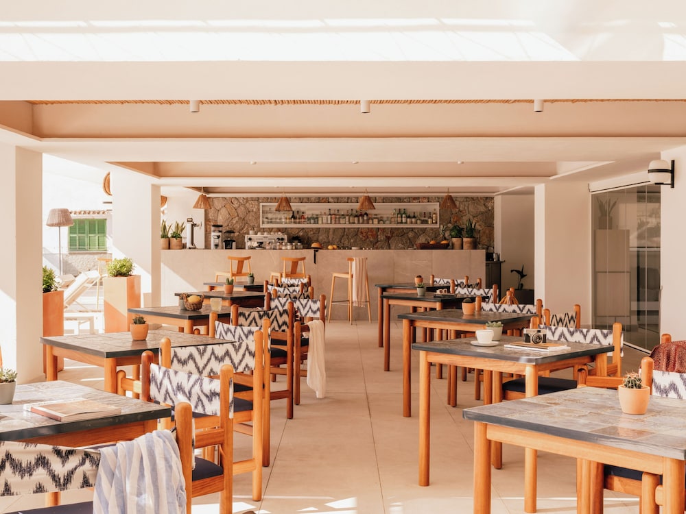 MiM Mallorca member of Melia Collection 58/72