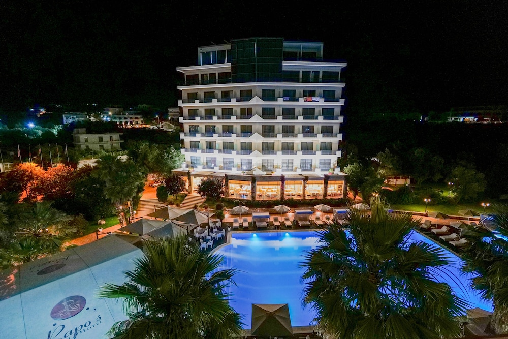 Rapos Resort 3/50