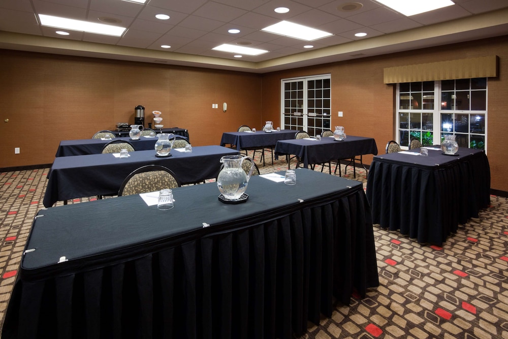 Homewood Suites By Hilton Sioux Falls Sd 49/55