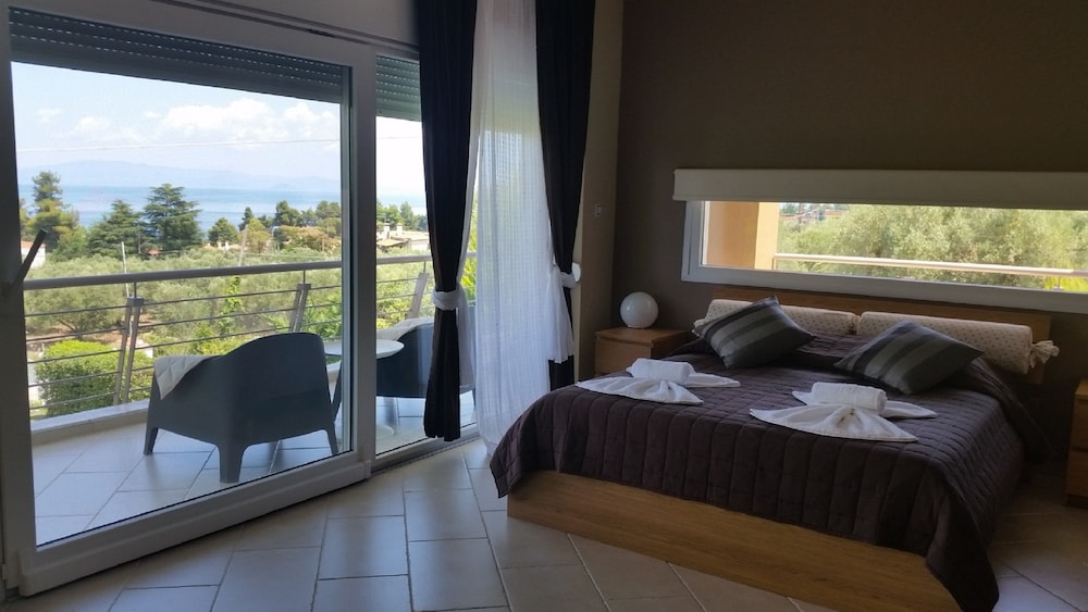 Luxurious Villa Anna Maria 11/50