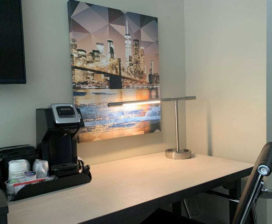 Executive Residency Bronx 26/36