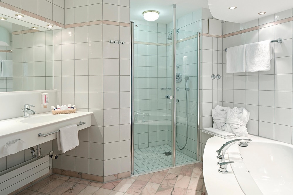 Sunday Hotel Bad Boll 46/46