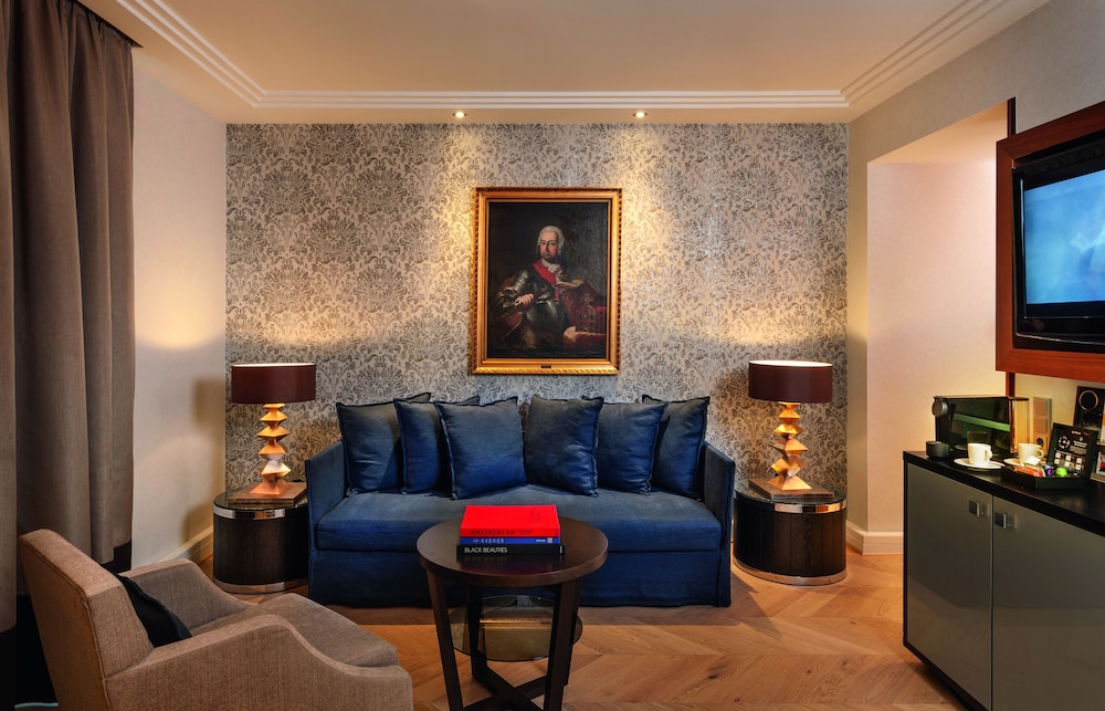 Hotel Maximilian S 47/70