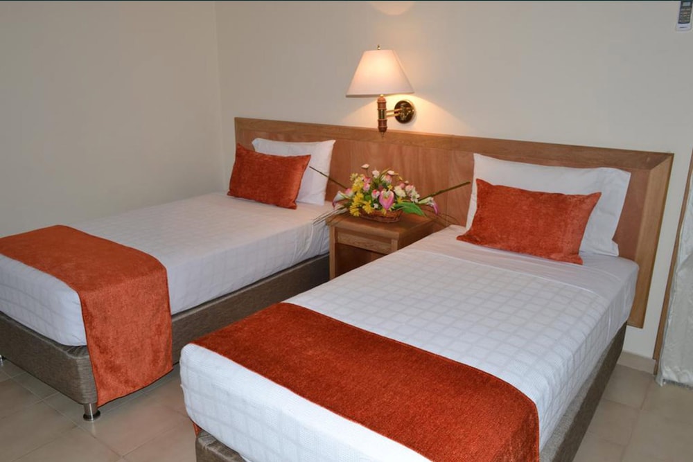 Be La Sierra Hotel 22/73