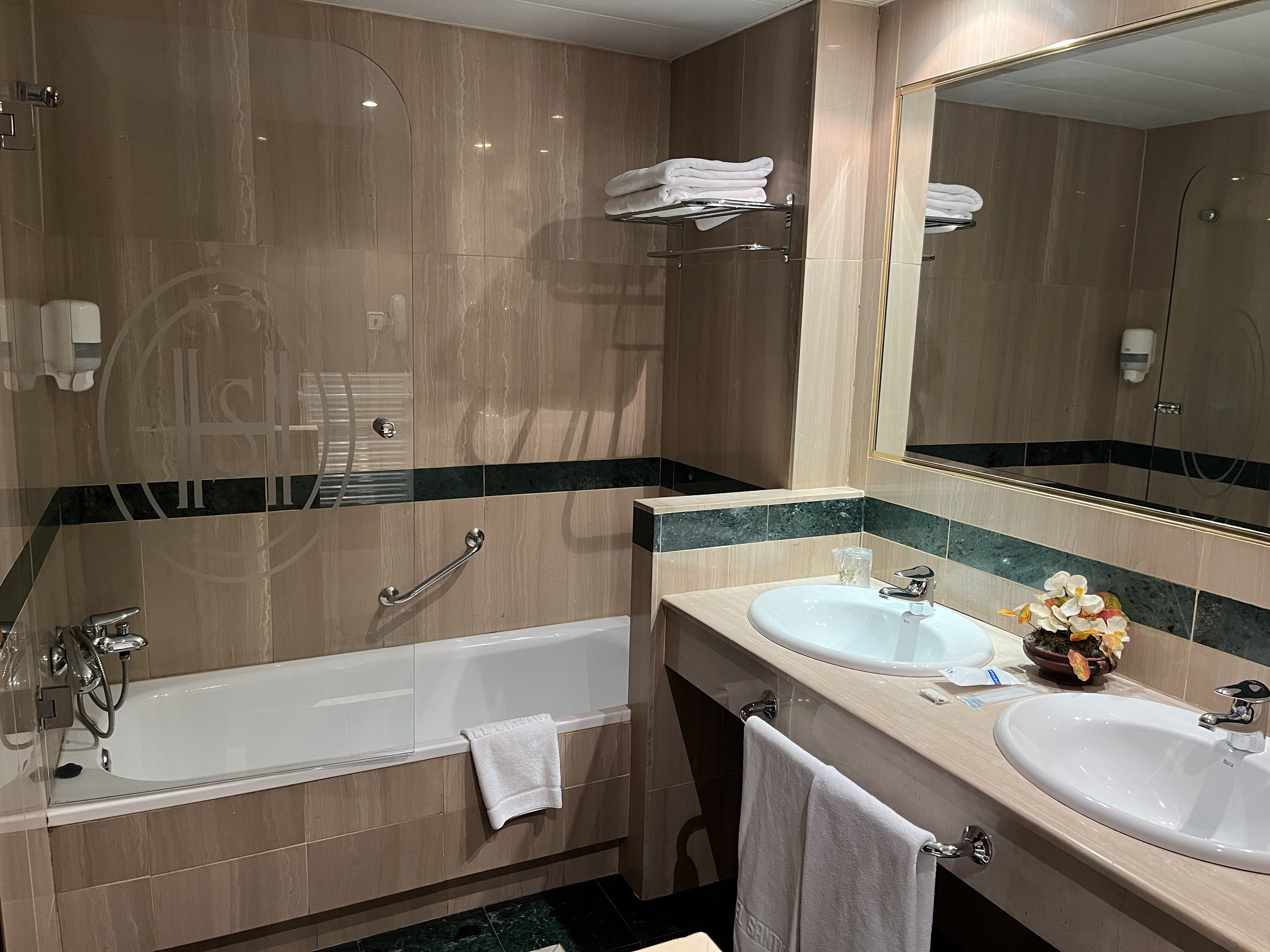 Hotel Sercotel Santiago 34/36