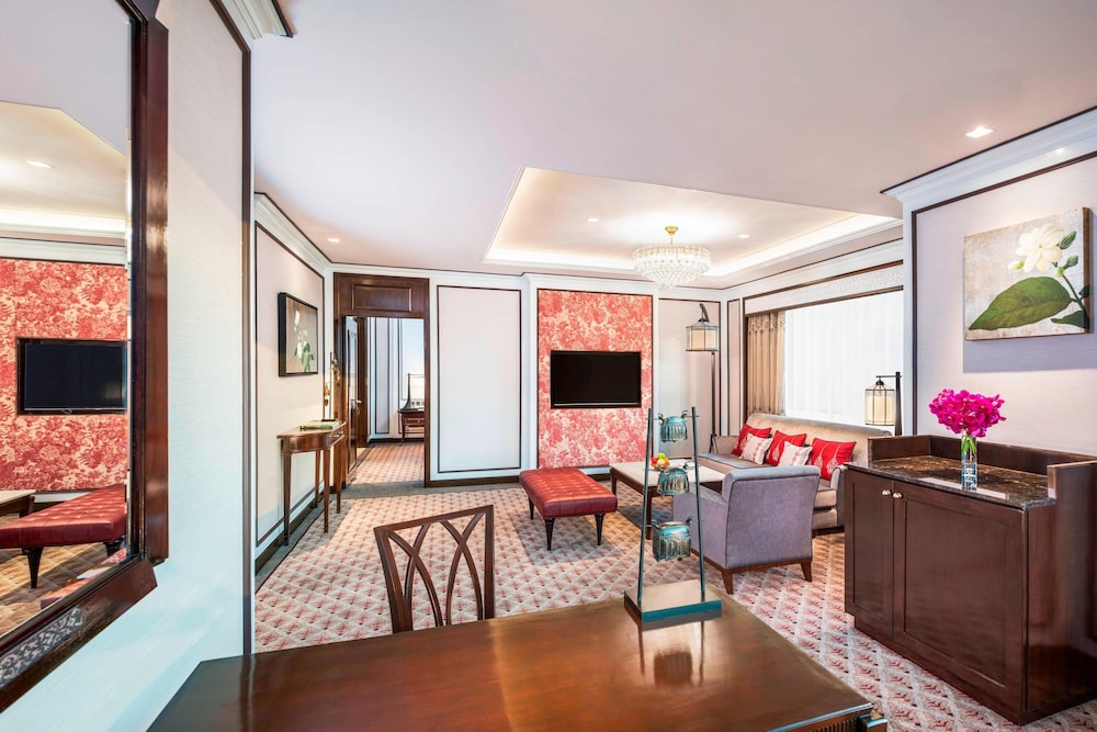 THE ATHENEE HOTEL, A LUXURY COLLECTION HOTEL BANGKOK 38/63
