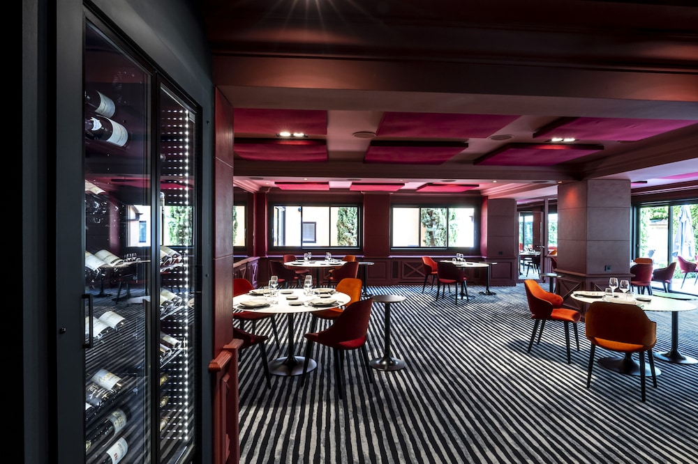 Hotel Restaurant Baud 48/59