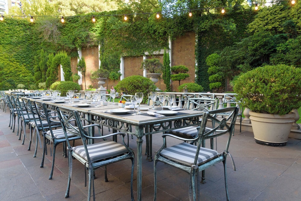 Hotel Emperador Buenos Aires 33/50