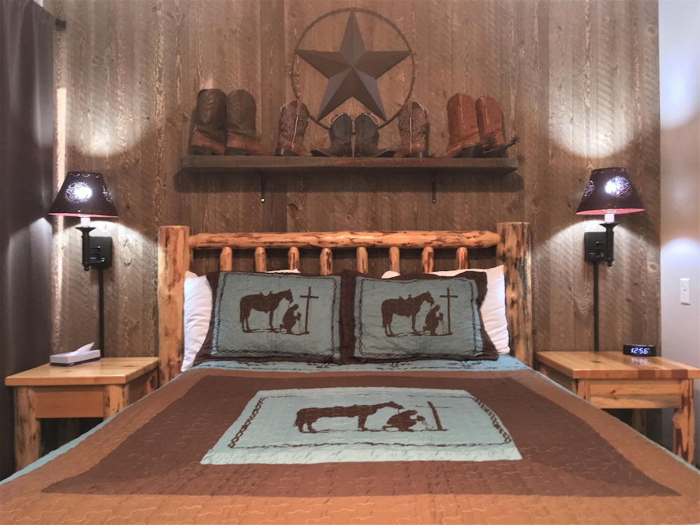 Western Inn-Glacier Park 8/50