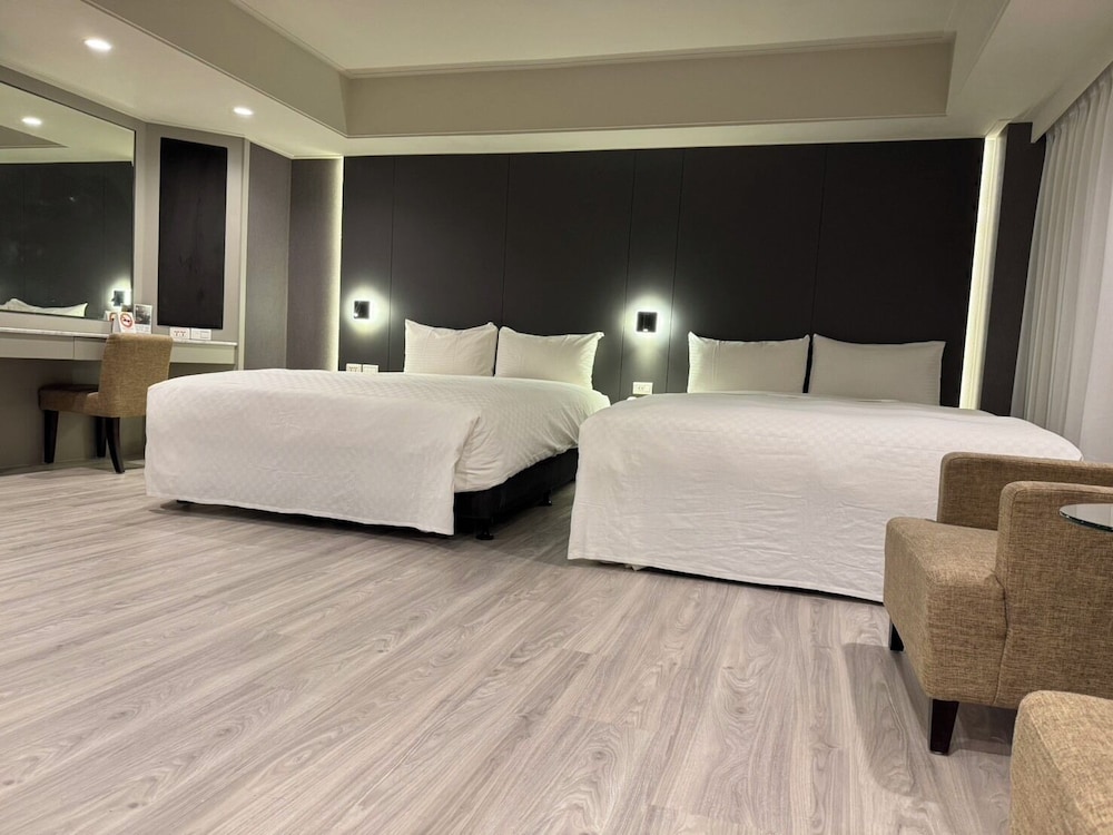 Forward Suites I 29/65