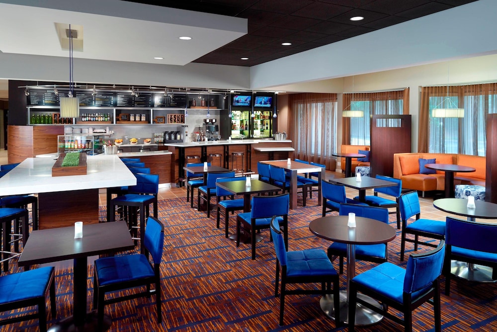 Courtyard by Marriott Atlanta Duluth/Gwinnett Place 33/52