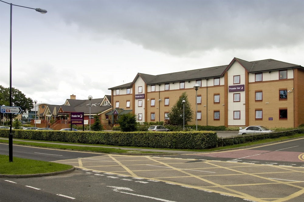 Premier Inn Harrogate South 32/60