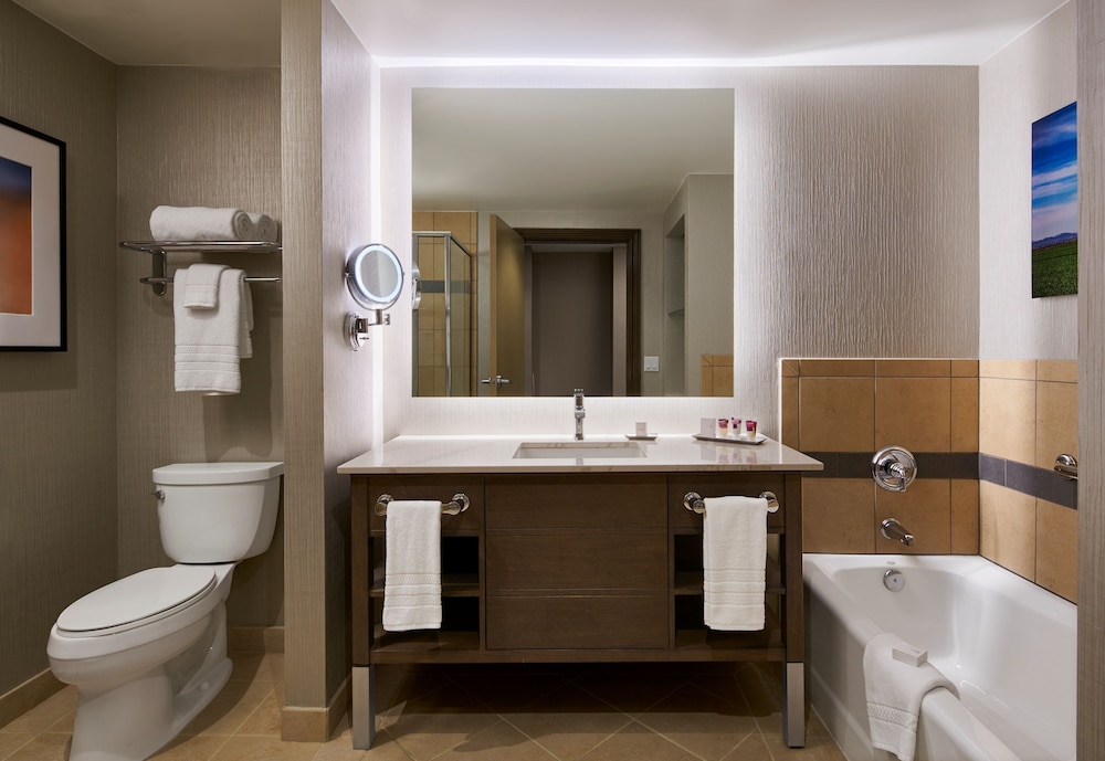 Harrah's Ak-Chin - A Caesars Rewards Destination 38/42