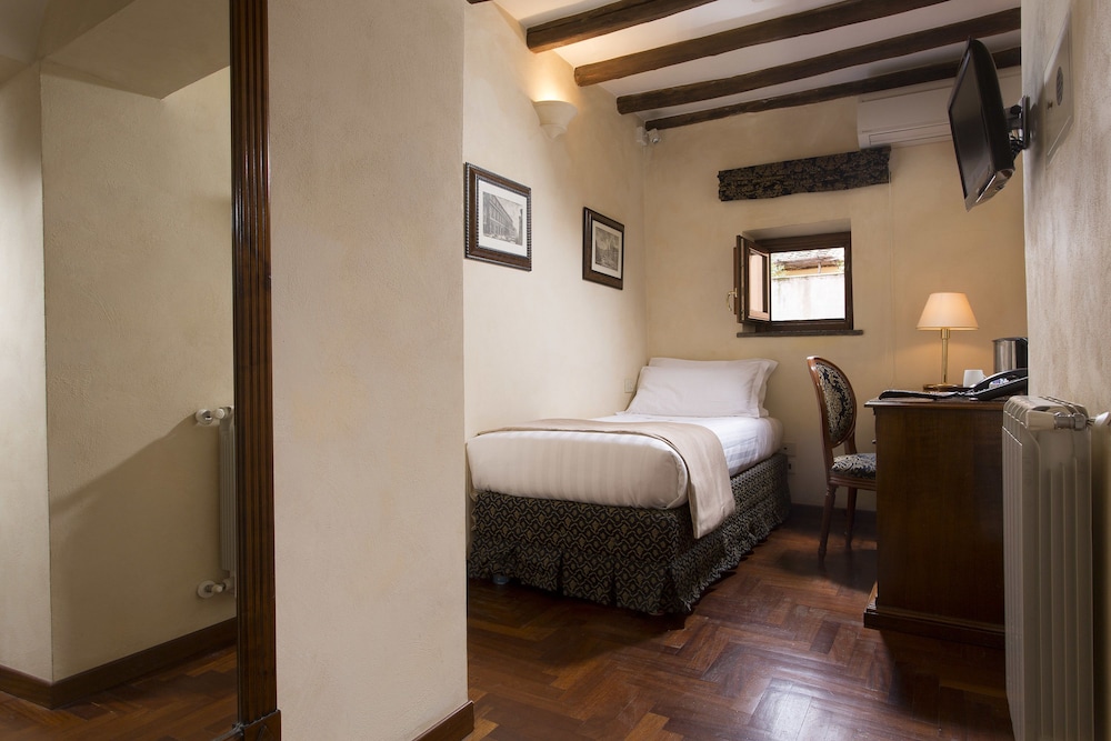 Hotel Teatro Pace 21/50
