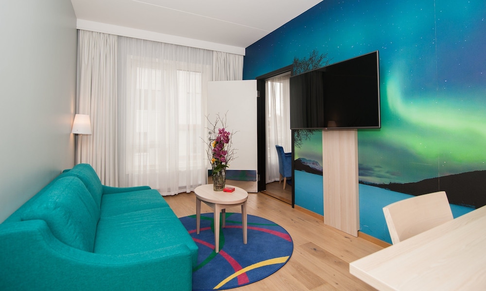 Thon Hotel Central, Eleverum 35/65