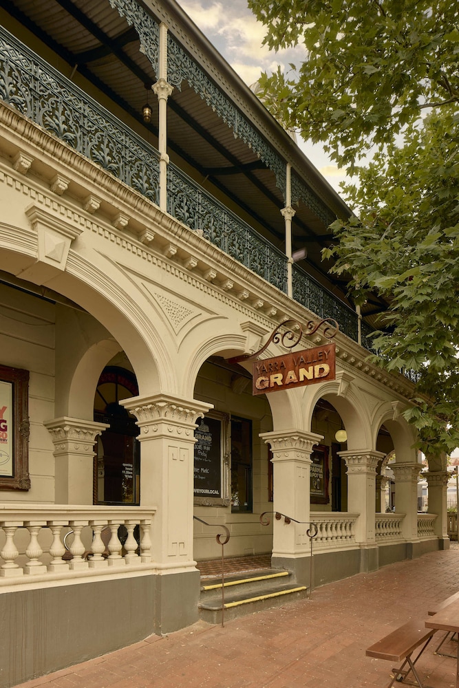 Yarra Valley Grand Hotel 1/50