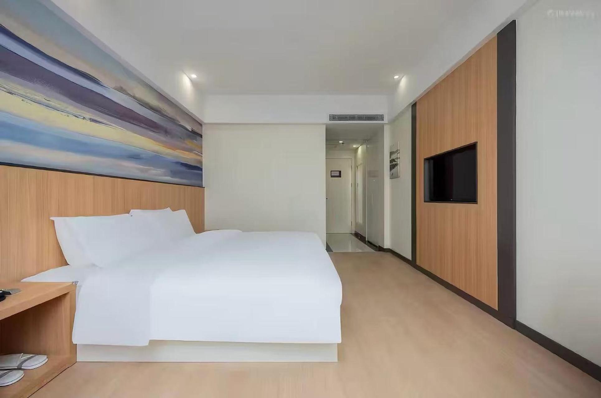 غرفة بسرير كوين، Starway Hotel at Pudong 2/2