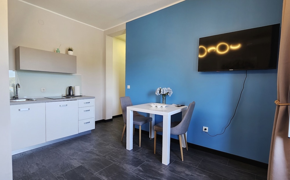 Villa Babilon 3/68