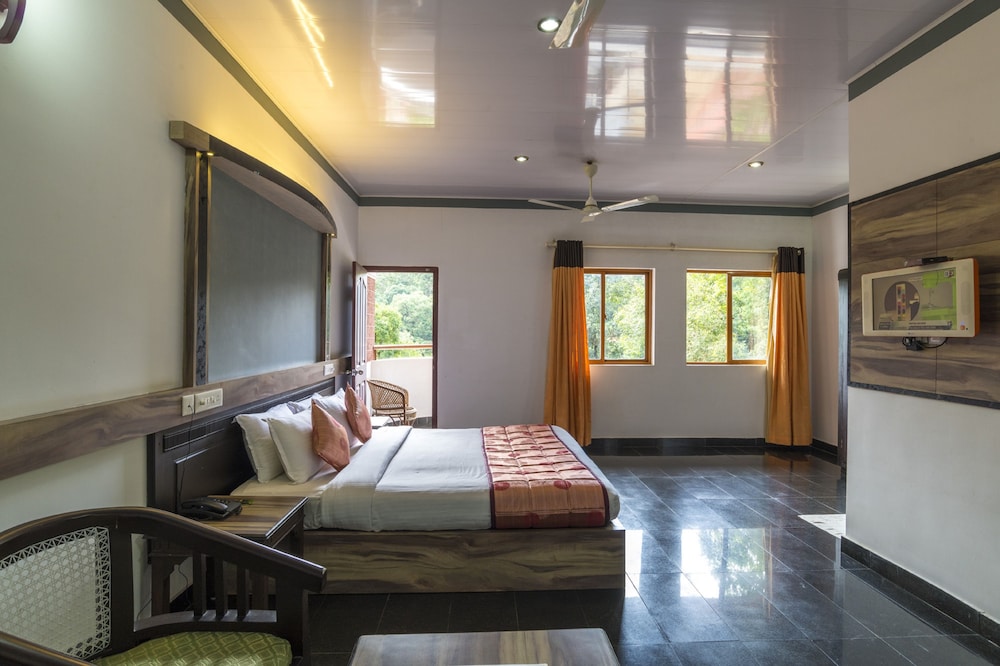 UPAVAN RESORT 7/41