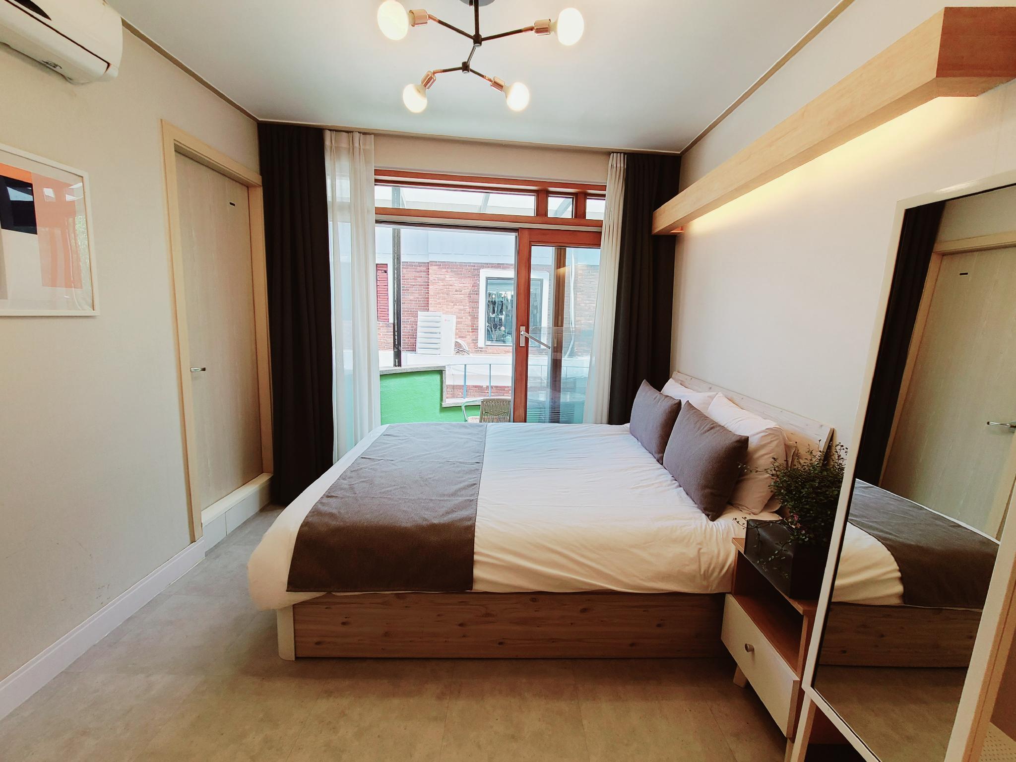 غرفة ديلوكس بسرير مزدوج، DW Design Residence 2/3