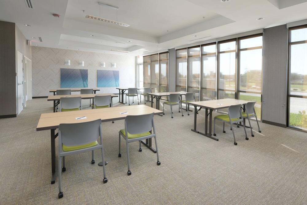 SpringHill Suites by Marriott Texas City 37/41