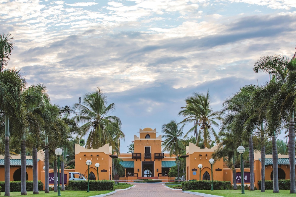 Avani Pemba Beach Hotel And Spa 6/80