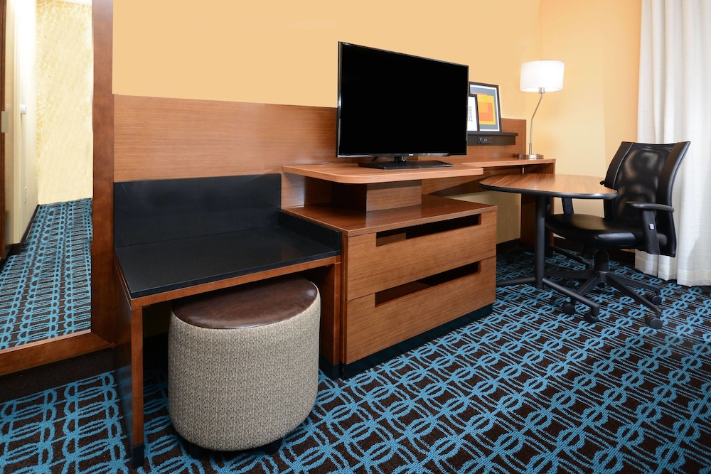 Fairfield Inn & Suites By Marriott Raleigh Capital Blvd./I-540 40/49