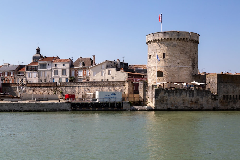 Hotel La Tour de Nesle Rochelle Vieux Port 50/58