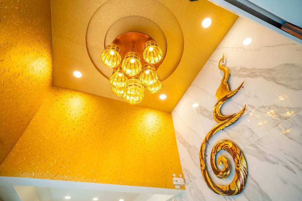 Siri Nakornpink Chiang Mai Hotel 42/75