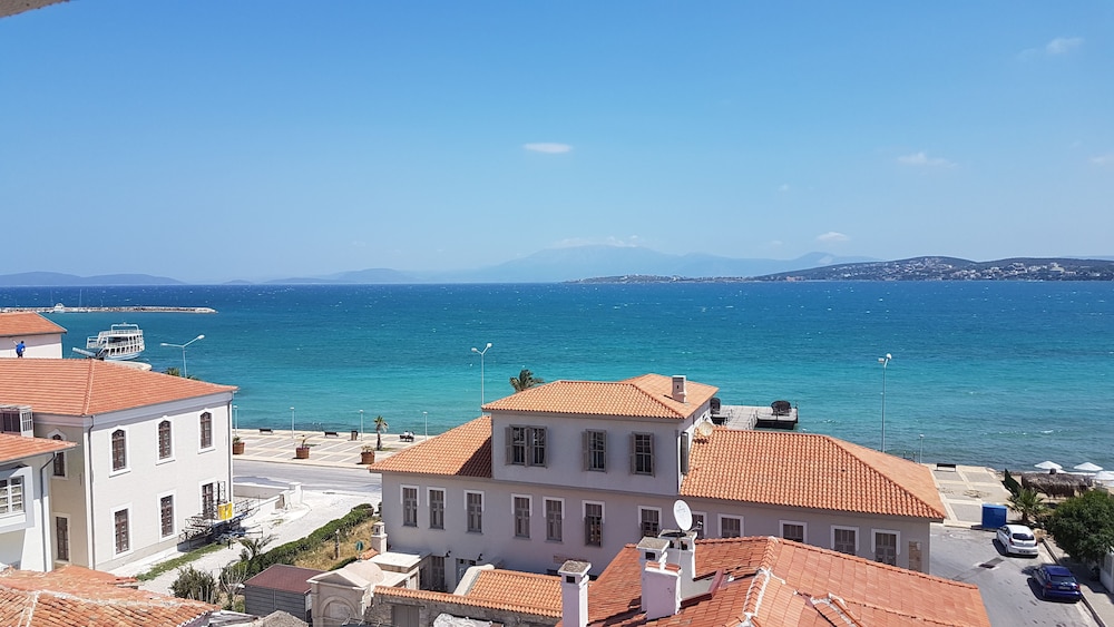 Ileri Hotel & Apartments 40/49