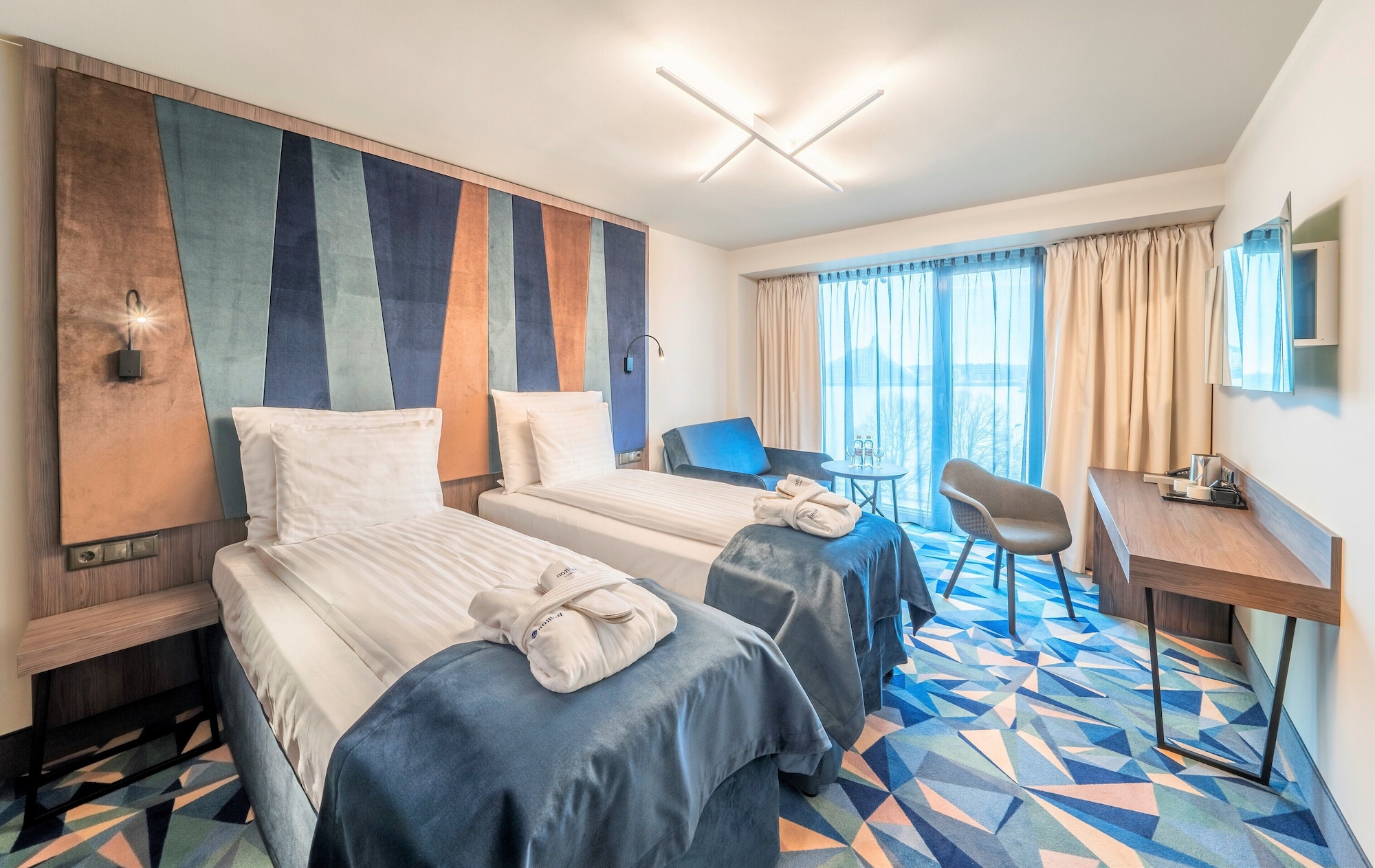 Room, Twin Beds, Riverside، Wellton Riverside SPA Hotel 5/10