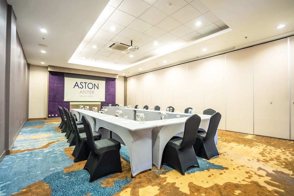 Aston Anyer Beach Hotel 34/50