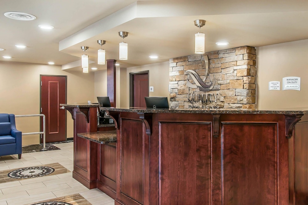 Quality Inn & Suites Houghton Downtown 6/50