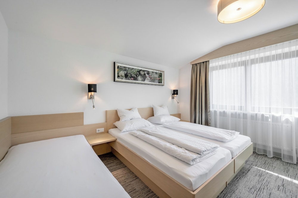 Apartment, 1 Queen and 1 Single Bed