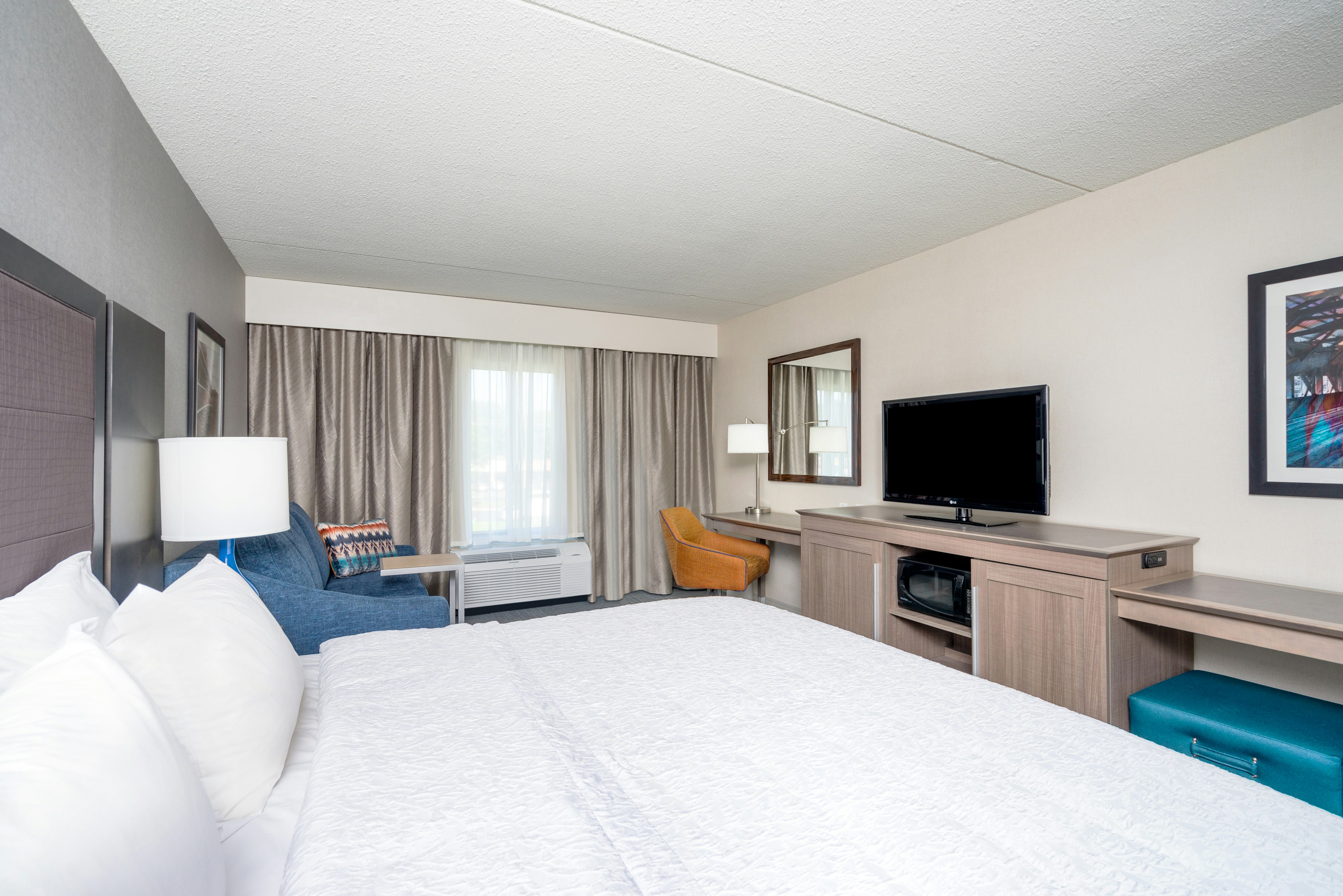 Study, King Bed, Sofa
