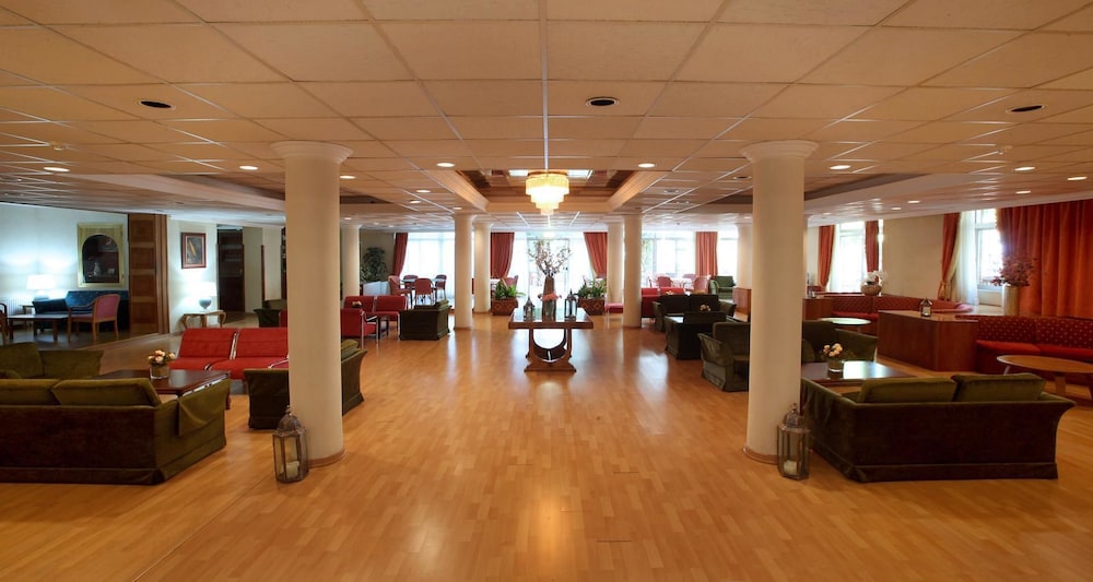 Forest Park Hotel 34/65