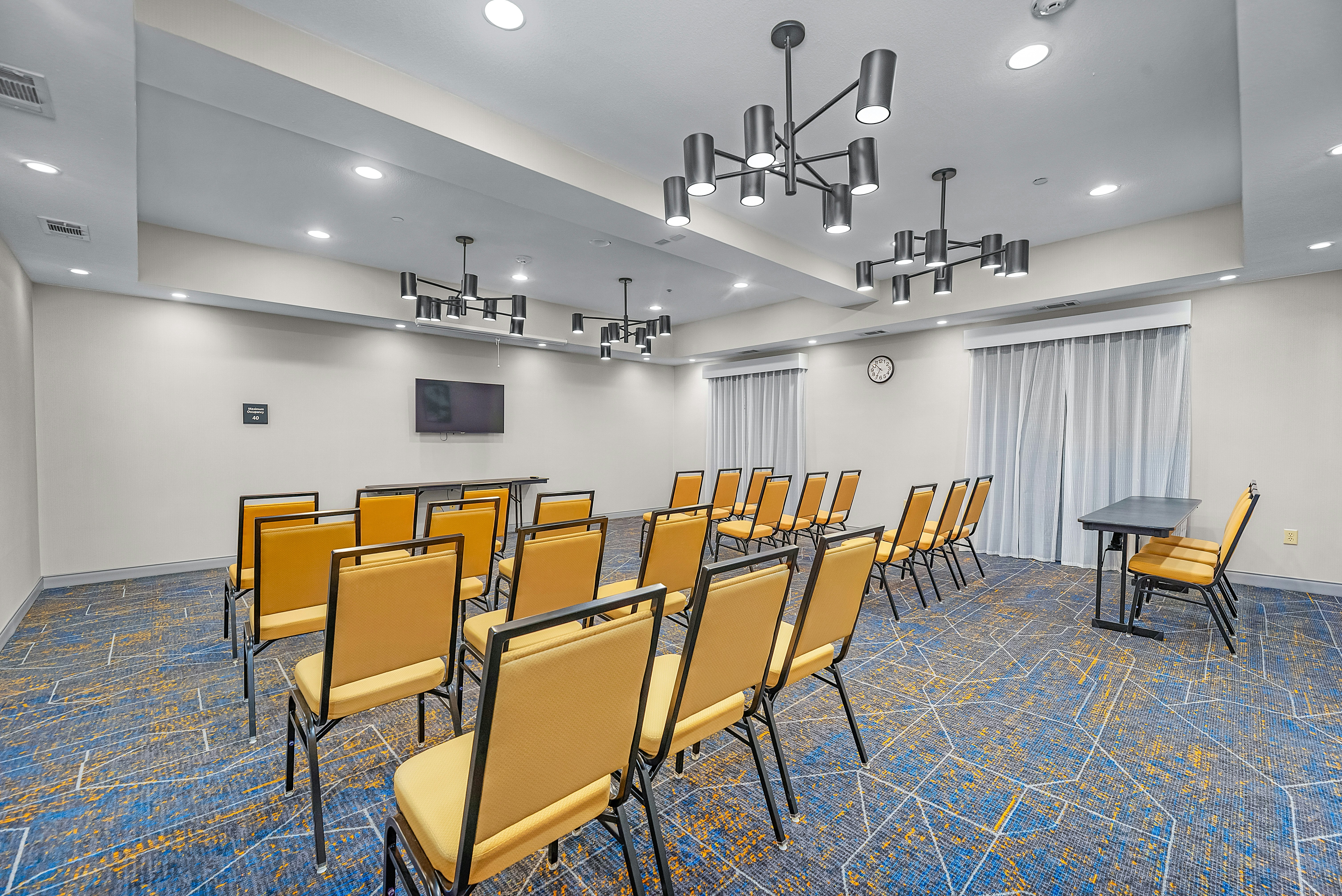 Hampton Inn & Suites New Braunfels 52/66