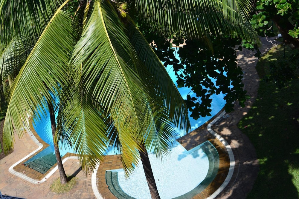 Neptune Beach Resort All Inclusive 25/32