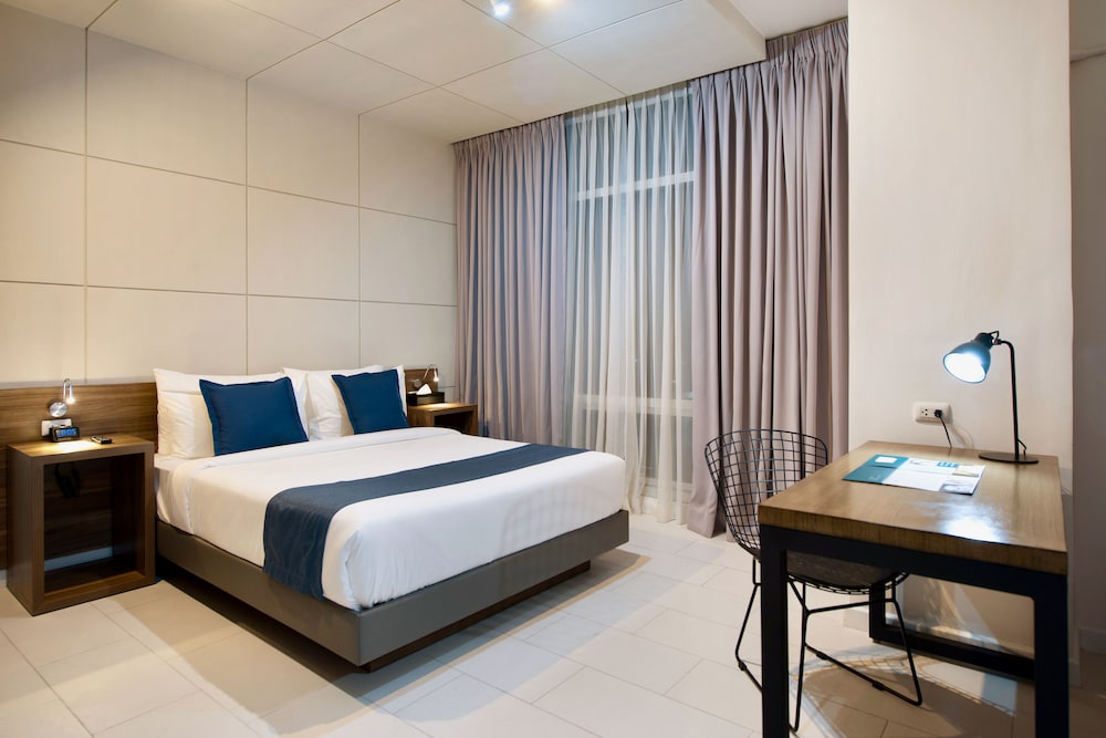 The Sphere Serviced Residences 10/50
