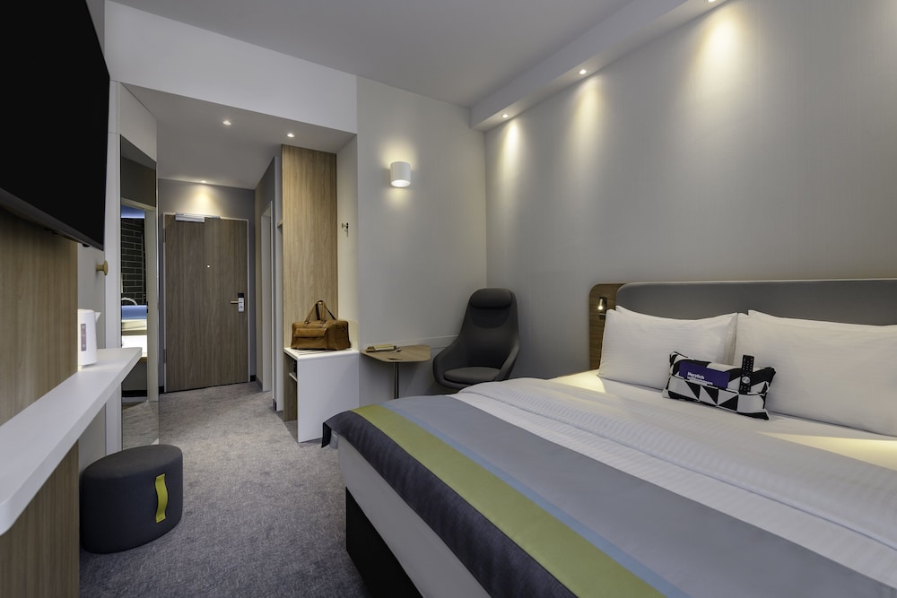 Holiday Inn Express Regensburg 9/46