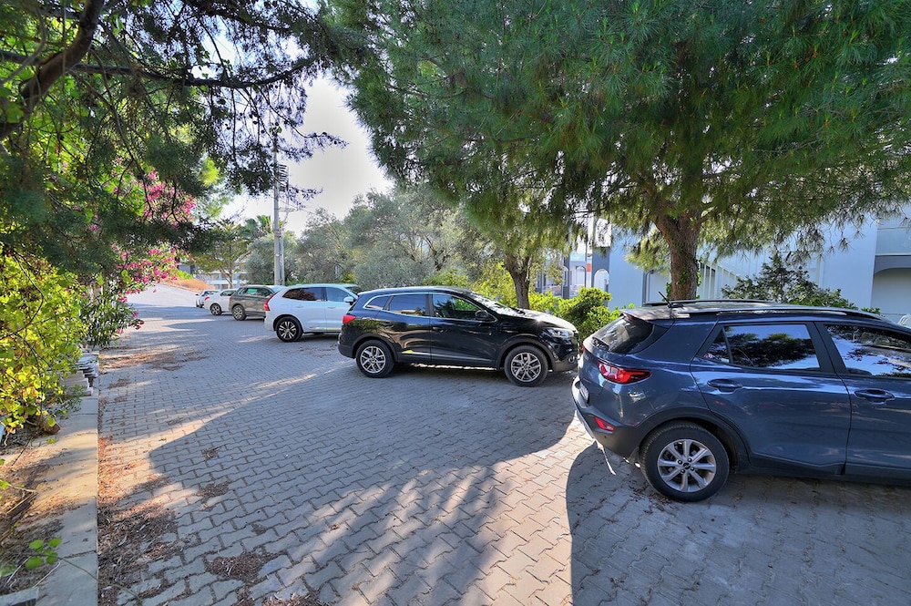 Calis Hotel 30/48
