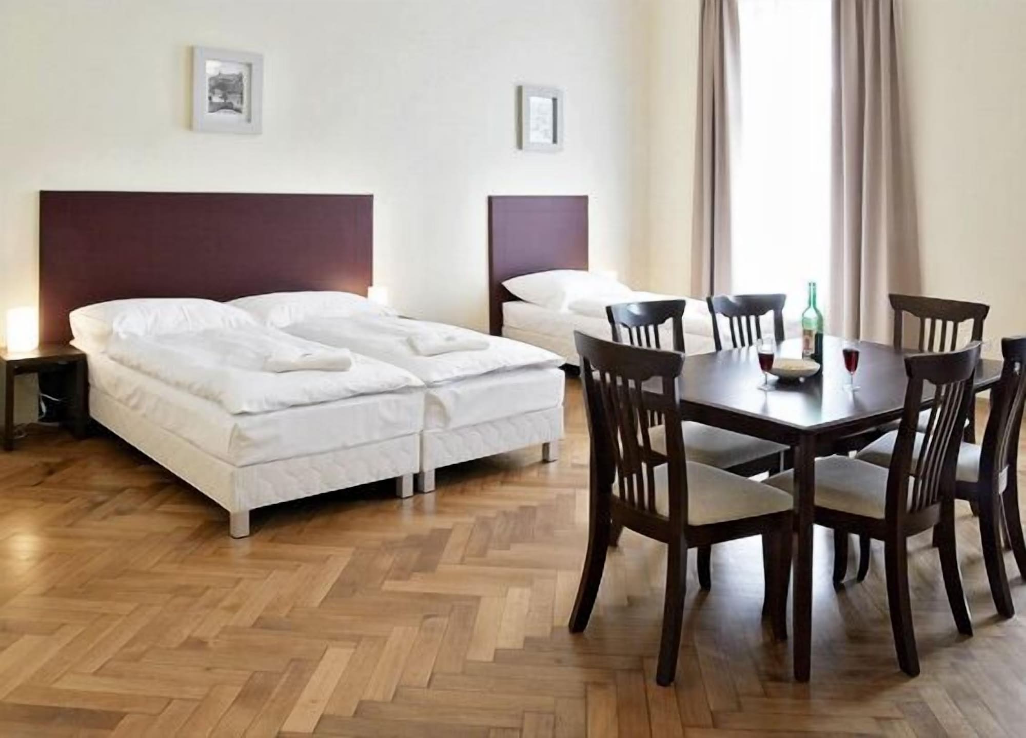 2 BEDROOMS, APARTMENT