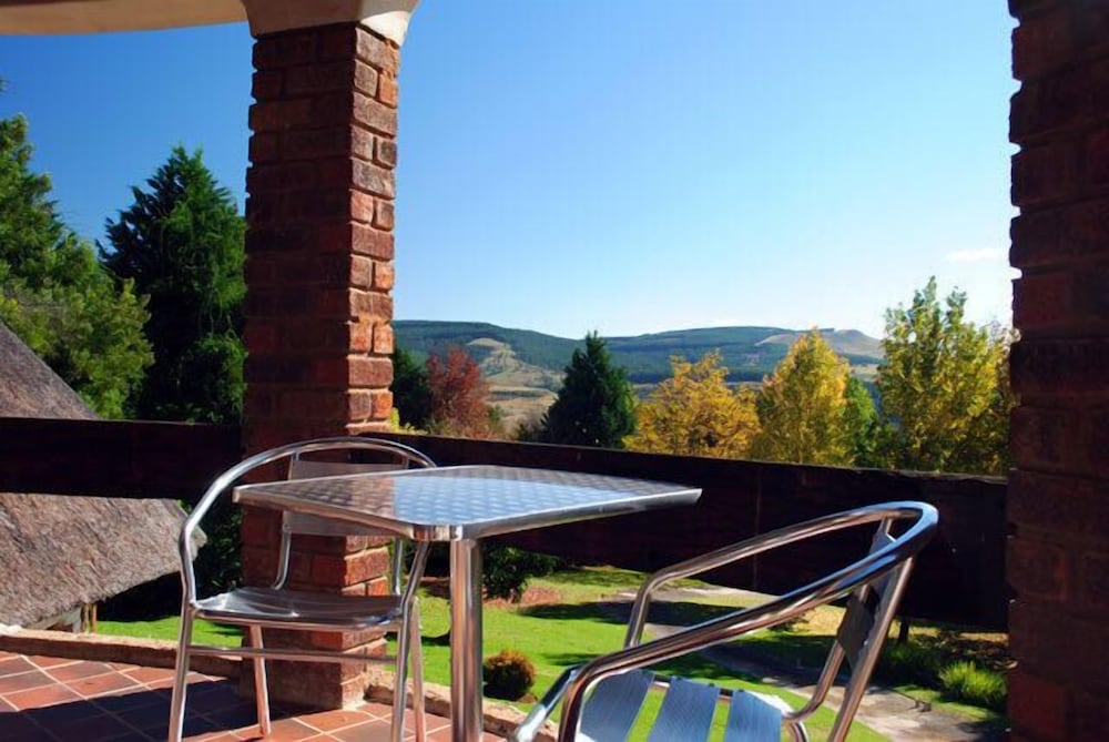 Maclear Manor 18/31